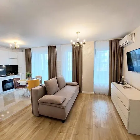Youvis Apartament Năvodari